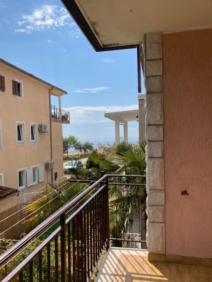 אומאג Apartments Hrnjic מראה חיצוני תמונה