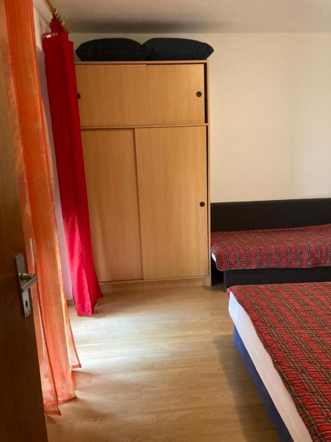 אומאג Apartments Hrnjic מראה חיצוני תמונה